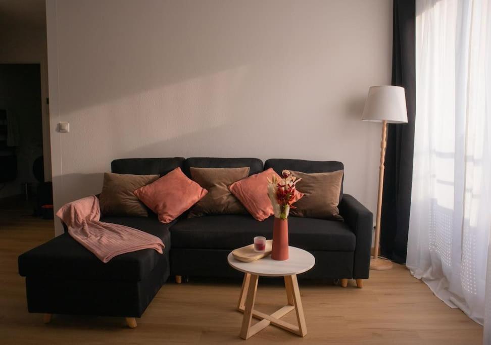 Luxury Apartment «Le Jurassien», Gex-Geneve Cessy Eksteriør bilde