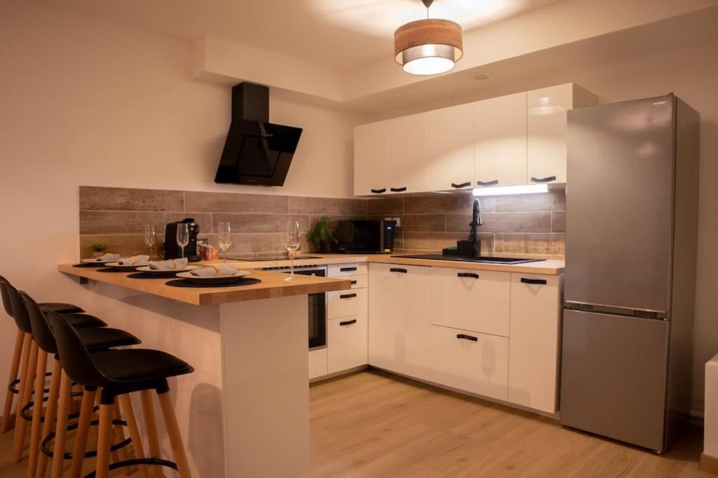 Luxury Apartment «Le Jurassien», Gex-Geneve Cessy Eksteriør bilde