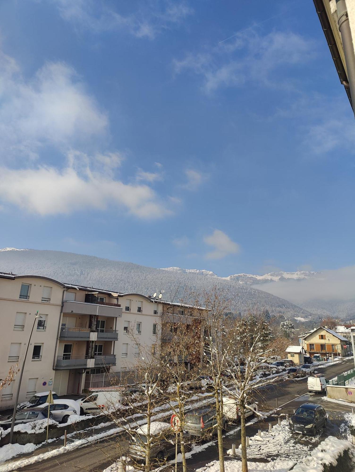 Luxury Apartment «Le Jurassien», Gex-Geneve Cessy Eksteriør bilde